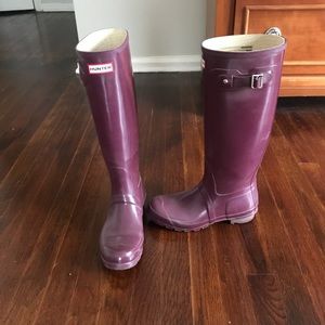 Magenta Hunter Rain Boots - Great Condition!